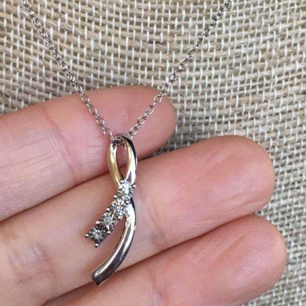 Platinum over 925 sterling Silver genuine Diamond necklace